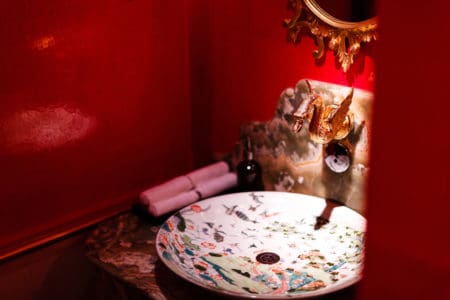 A glamourous shanghai basin in London's most luxurious Chinese restaurant